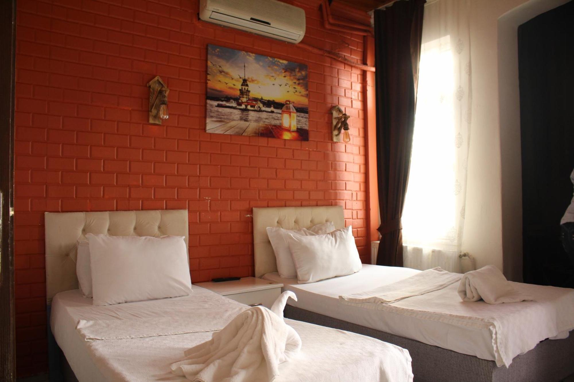 Taksim Bricktown Suite Istanbul Ngoại thất bức ảnh